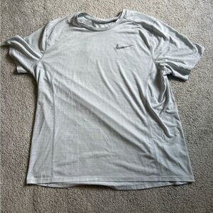 Nike Men's Gray T-Shirt Dri-Fit